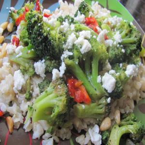 Quick-Braised Broccoli With Sun-Dried Tomatoes and Goat Cheese_image