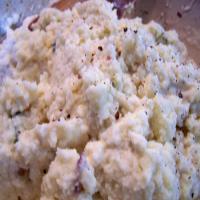 Garlic, Blue Cheese Mashed Potatoes_image