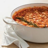 Stewed White Beans with Tomatoes and Rosemary image