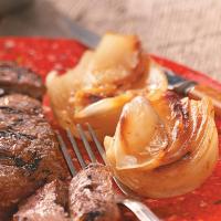 Grilled Sweet Onions with Garlic_image