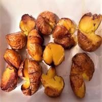 Red Wine Roasted Fingerling Potatoes_image