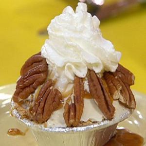 Mini Pecan Ice Cream Pies_image