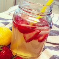 Best Strawberry Lemonade Ever image