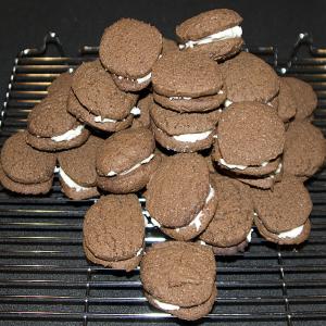 Gluten Free Oreo Cookies image