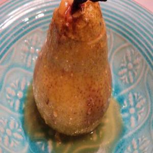 Stilton-Stuffed Baked Pears_image