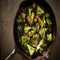 Sautéed Broccoli With Garlic and Chile_image