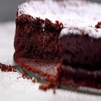 Allrecipes Flourless Chocolate Cake_image