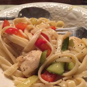 Lemon Pepper Pasta with Chicken and Vegetables_image