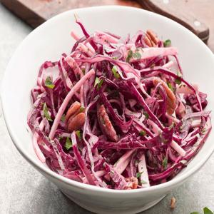 Red Cabbage Slaw with Seared Steak_image
