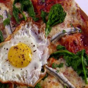 Spicy White Anchovy with Egg Pizza image