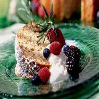Walnut Cake with a Hint of Rosemary_image