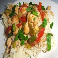 Capelli D' Angelo With Thai Chicken image