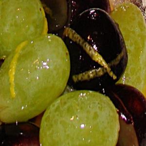 Green and Black Macerated Grapes_image