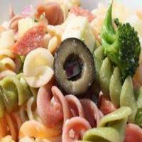 Linda's (healthy & filling) Pasta salad image