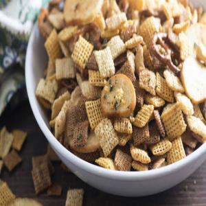 Browned Butter and Crispy Sage Chex Mix™_image
