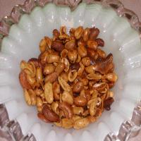 Chili Roasted Peanuts image
