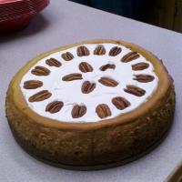 Pumpkin Cheesecake with Sour Cream Topping_image