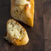 Garlic Cheesy Bread image