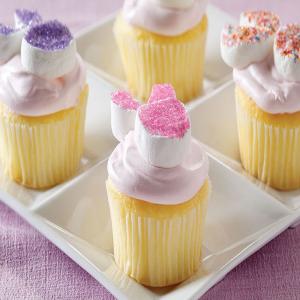Fluffy Marshmallow Bunny Cupcakes_image