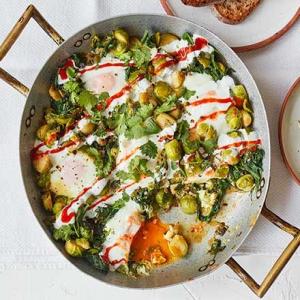 Sprout & spinach baked eggs_image