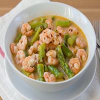 garlic shrimp with asparagus image