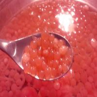 Molecular Gastronomy Grapefruit Caviar_image
