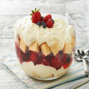 Summer Berry Trifle_image