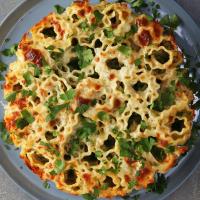 Pull-Apart Broccoli Chicken Alfredo Lasagna Rolls Recipe by Tasty image
