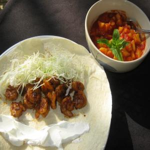 Spicy Shrimp or Chicken Wraps_image