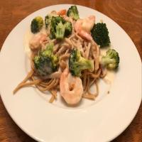 Healthier Alfredo Sauce with Shrimp and Broccoli image