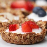 Oatmeal Parfait Cups Recipe by Tasty image