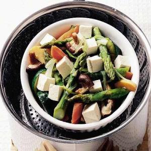 Summer vegetable bowl image