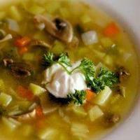 Vegetarian Rassolnik (Russian Barley and Pickle Soup) image