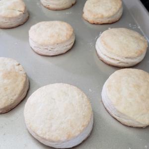Buttery Buttermilk Biscuits_image