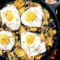 Chilaquiles with Blistered Tomatillo Salsa and Eggs_image