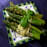 Warm Asparagus With Tarragon Vinaigrette_image