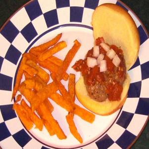 Mini Chipotle Burgers With Fire Roasted Garlic Catsup image