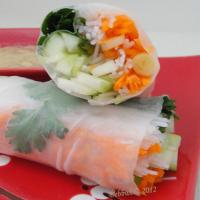 2 Points Plus - Crunchy Veggie Rolls With Peanut Dipping Sauce image
