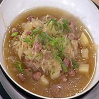 Sauerkraut Soup with Sausage_image