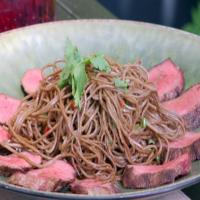 Spicy Lamb and Soba Noodle Salad_image
