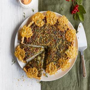 Spinach madeleine tart with cheesy pastry_image