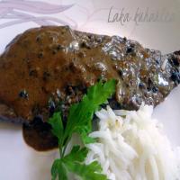Steak With Black Pepper Sauce_image