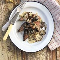 Liver with wild mushrooms image