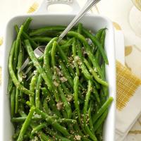 Garlic-Sesame Green Beans image