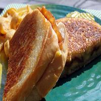 Zippy Grilled Cheese & Bacon Sandwich_image