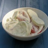 German Cucumber Salad with Sour Cream_image