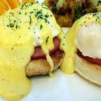 Eggs Benedict and Hollandaise Sauce_image