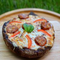 Grilled Portobello Mushroom Pizza_image