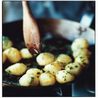 Parsleyed Potatoes with Saffron_image