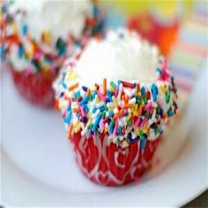 crumb's Vanilla Cupcakes Recipe - (4/5)_image